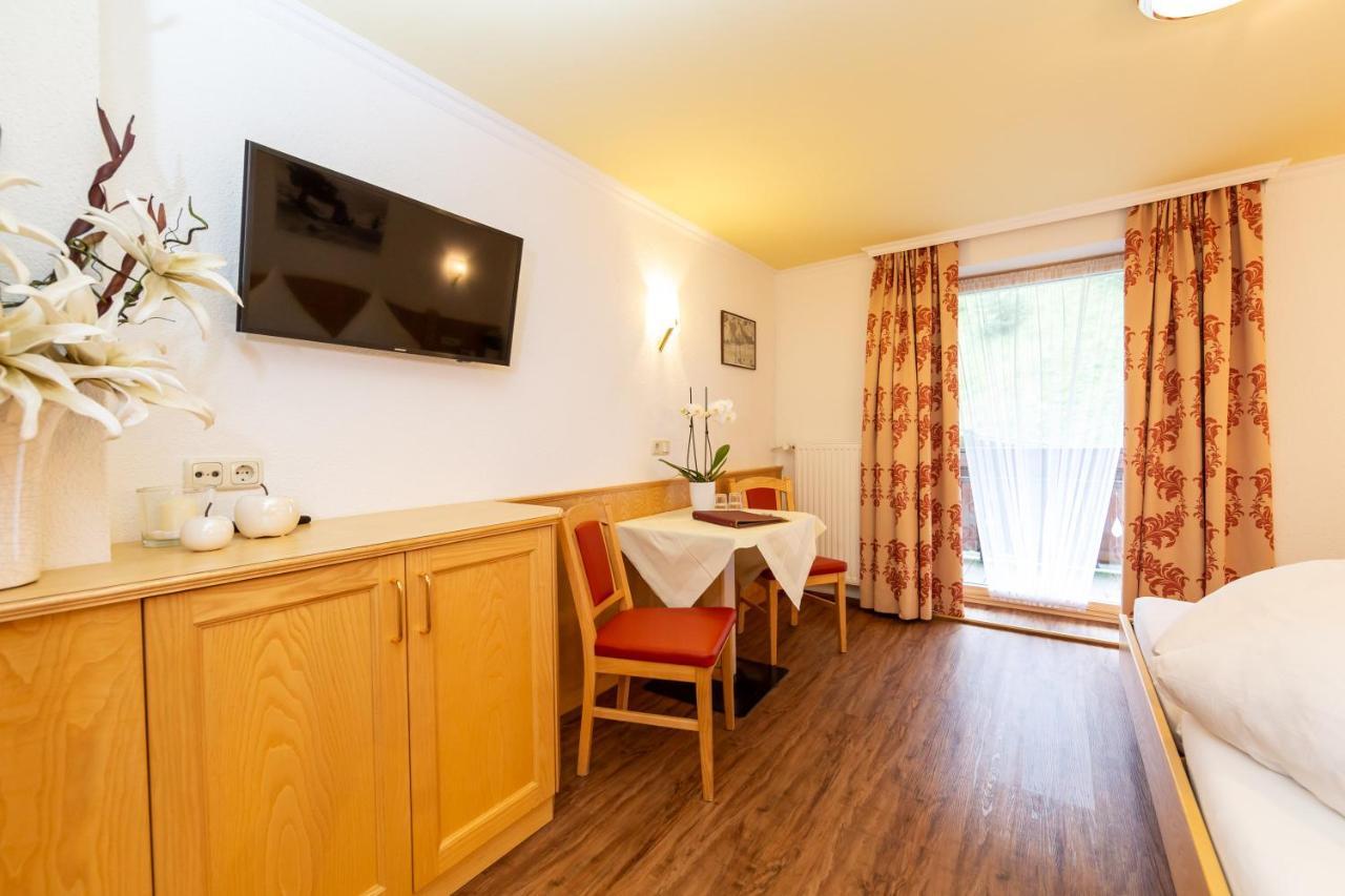 Garni Tyola Bed and breakfast